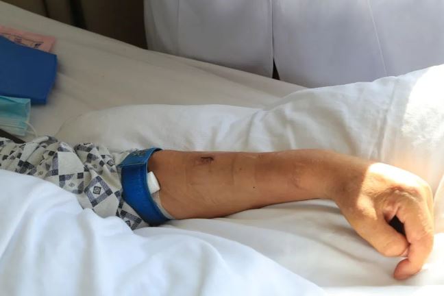 1676897612424269.jpg 05.jpg