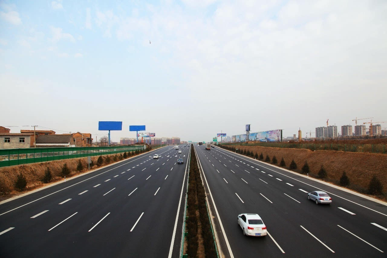 西安市臨潼區(qū)秦漢大道（108 國道以西）道路施工項(xiàng)目D1標(biāo)、D2標(biāo)