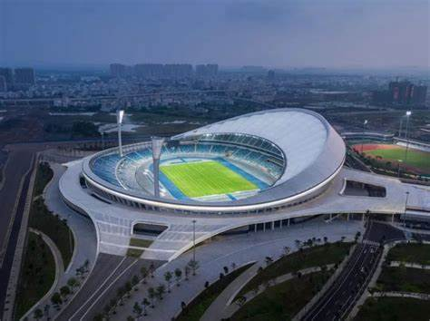海口市五源河片區(qū)棚戶區(qū)（城中村）改造項目-文體中心項目一期工程體育場項目主體裝修、機電設(shè)備工程、運動場、三棟功能配套樓等工程（施工）
